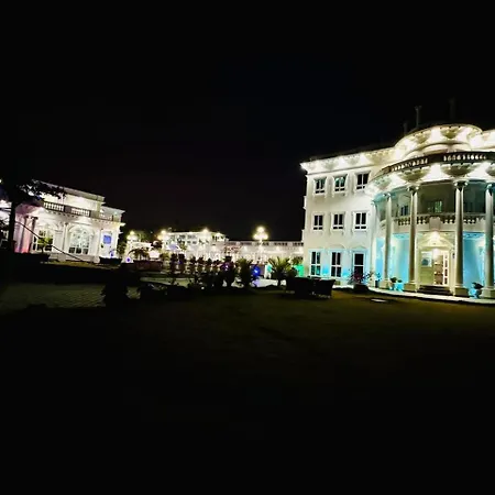Dream Palace Resort