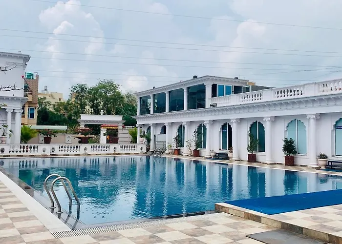 Hotel Dream Palace 3*