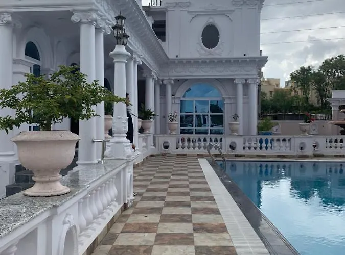 Dream Palace Hotel 3*