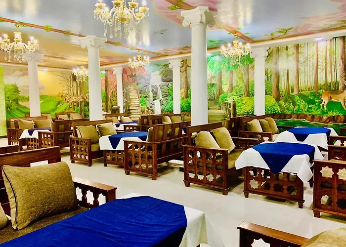 Dream Palace Hotel 3*