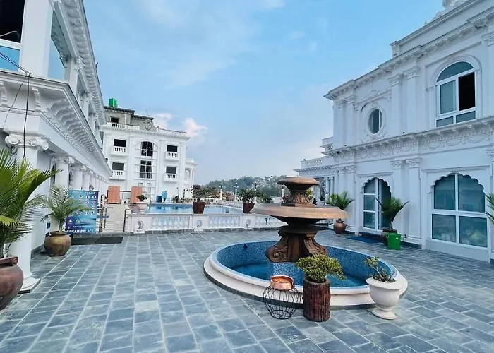 Dream Palace 3*