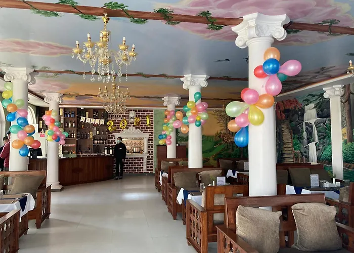 Hotel Dream Palace 3*