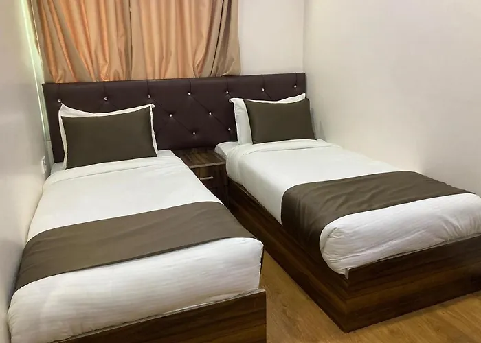 Dream Palace Hotel